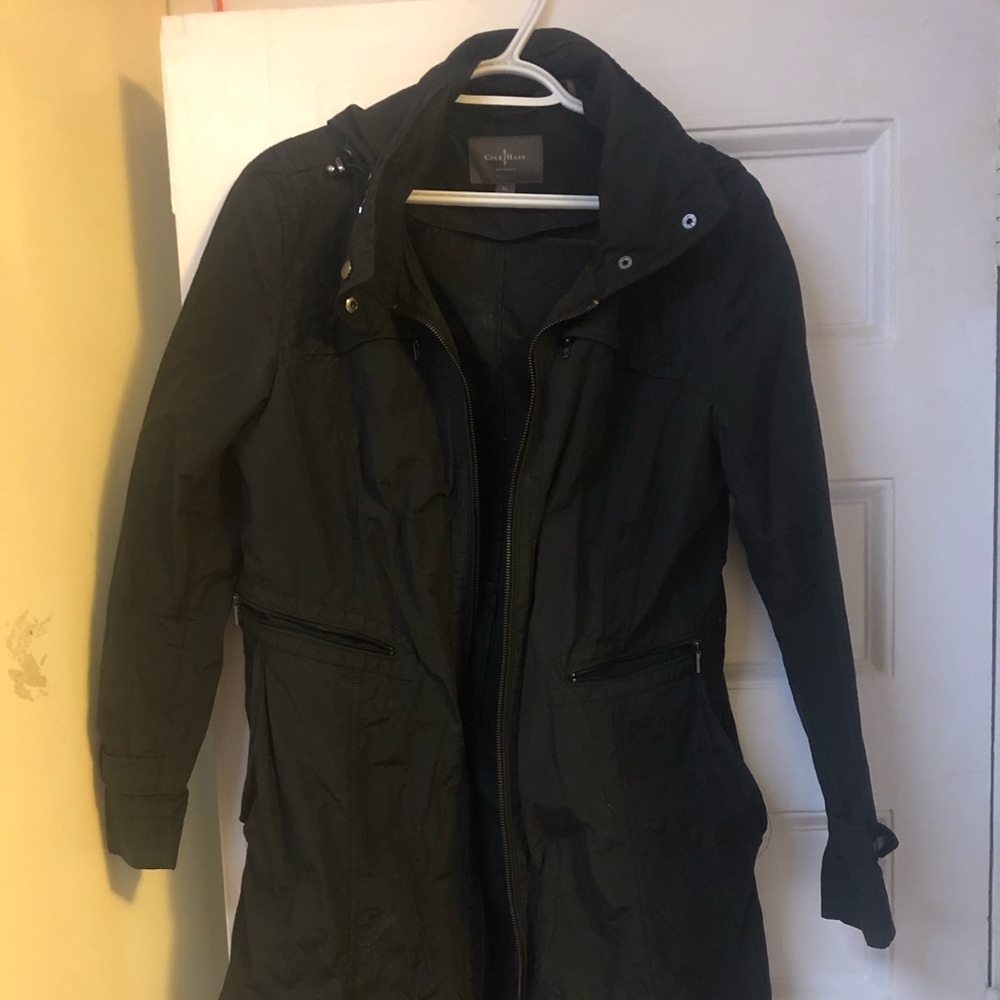 Cole Haan packable rain jacket - Picture 2 of 8